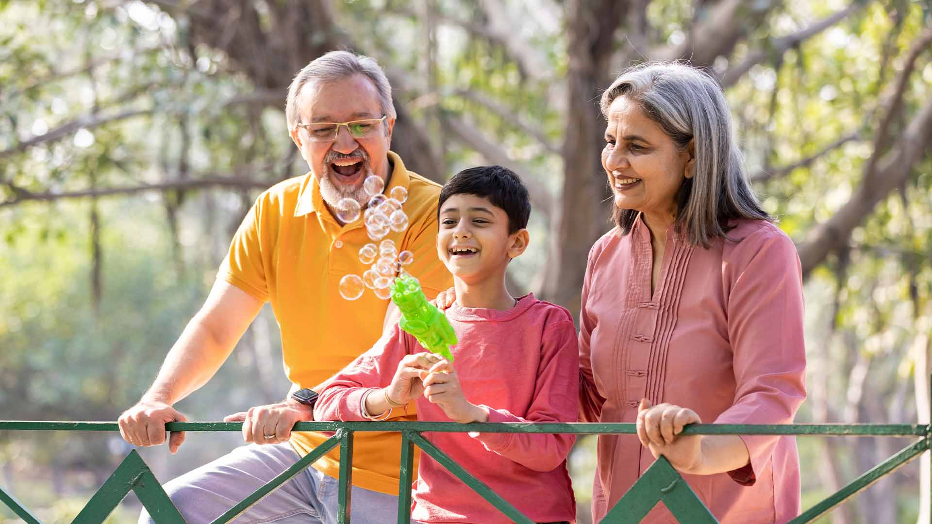 Do Permissive Grandparents Create Conflicts In Parenting?