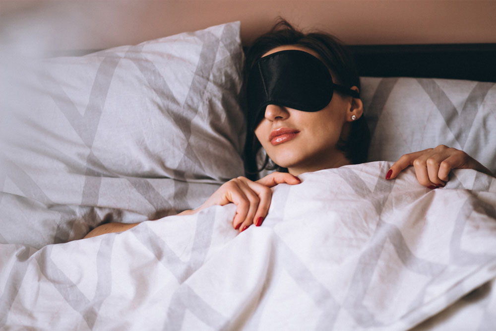 Sleep Mode: Should You Be Wearing An Eye Mask To Bed? - Her Circle